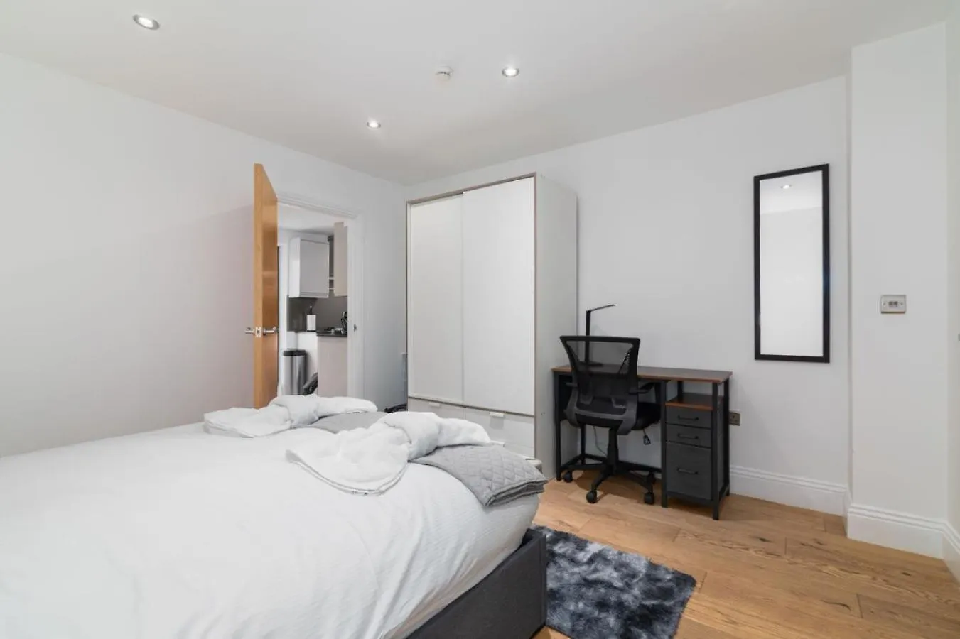 London City Shoreditch 1Br Luxury Balcony Sleeps 4